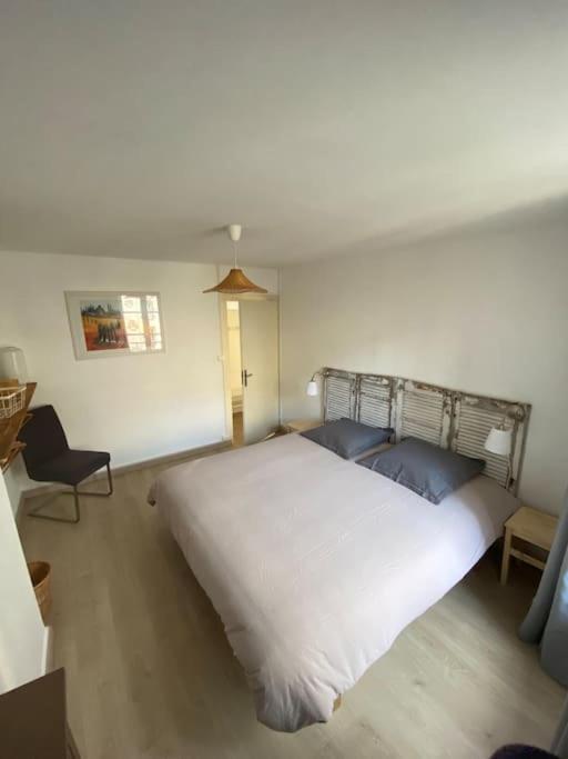 גראנוויל Appartement Les Corsaires מראה חיצוני תמונה